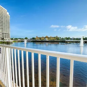 Holiday home Laketown 1824, 2 Bd And Bunk, Beautiful Ocean View, Amazing Amenities, Panama City Beach